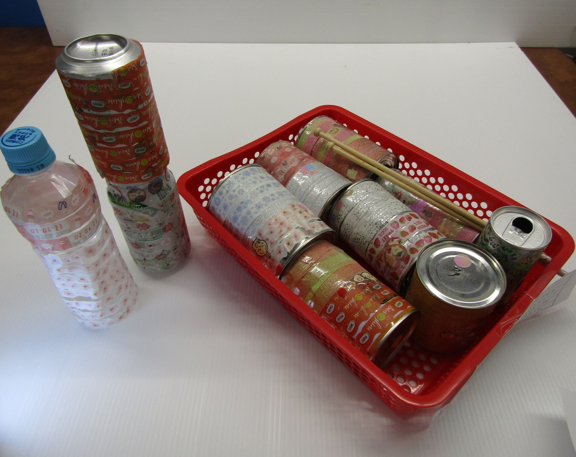 カラフル打楽器、ドレミ缶、マラカス